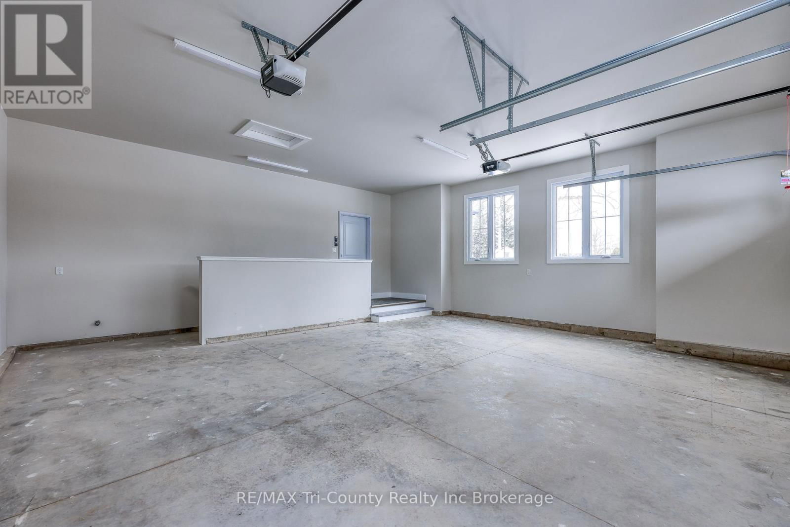 66 TALBOT STREET Image 25