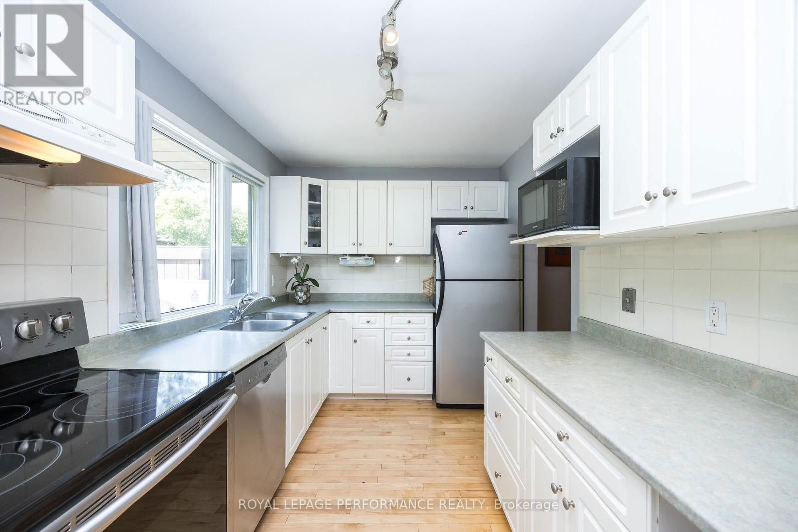 49 REANEY COURT Image 20
