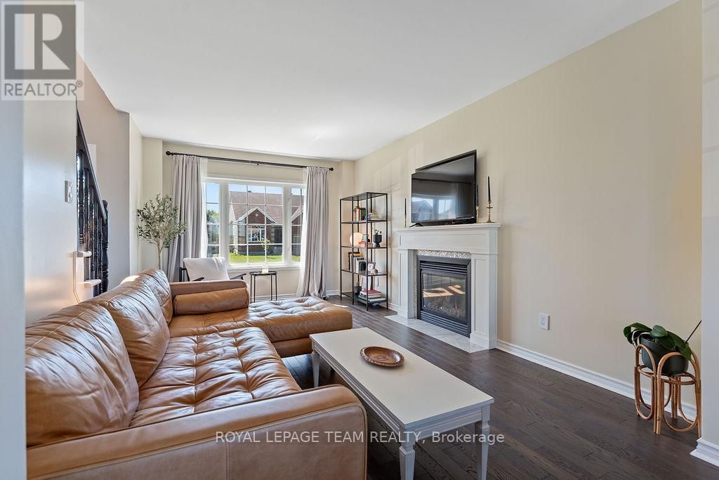 228 LABELLE STREET Image 10