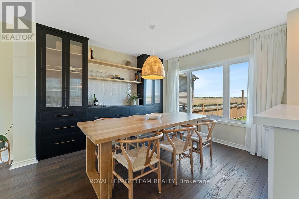 228 LABELLE STREET Image 12