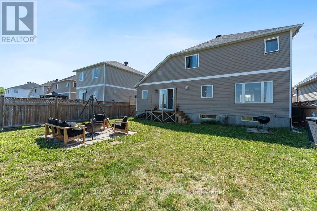228 LABELLE STREET Image 44