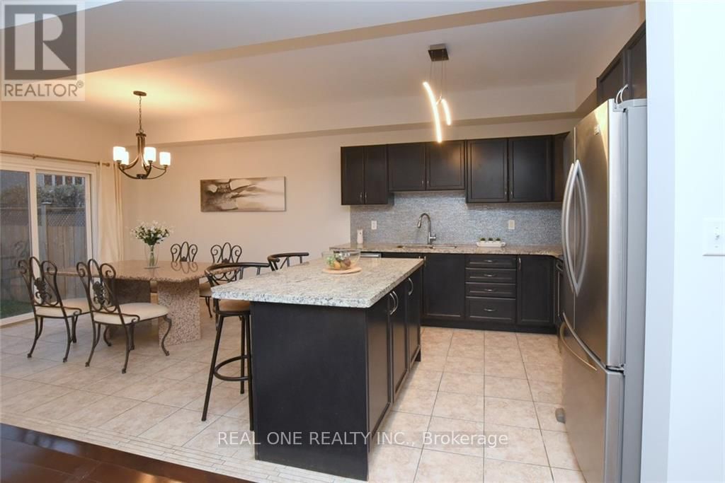 351 STONEHENGE DRIVE Image 17