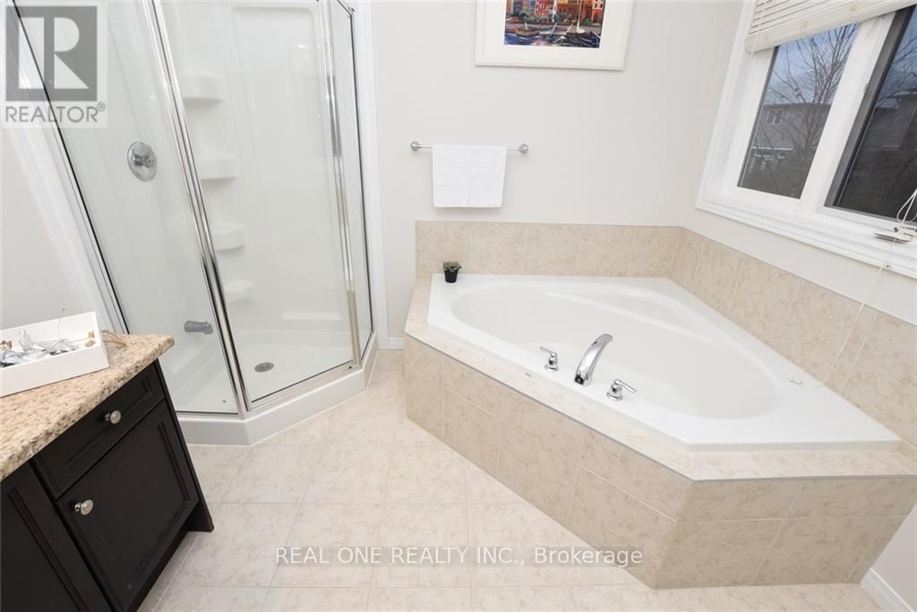 351 STONEHENGE DRIVE Image 27