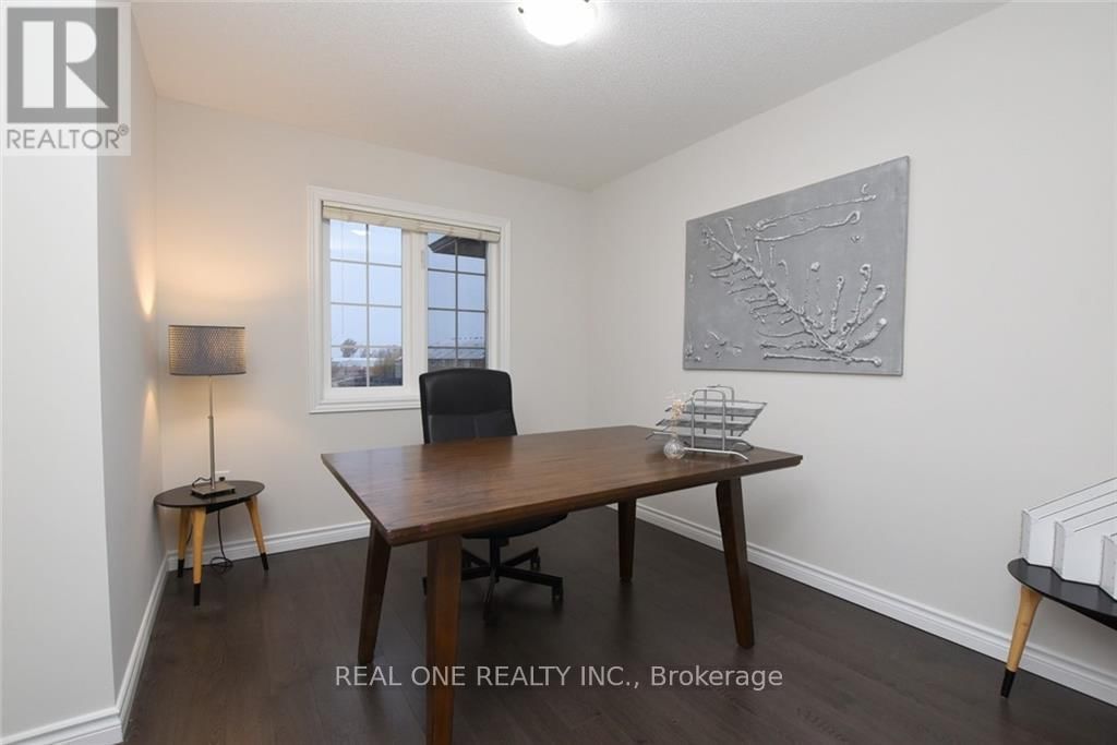 351 STONEHENGE DRIVE Image 31