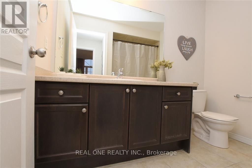 351 STONEHENGE DRIVE Image 33