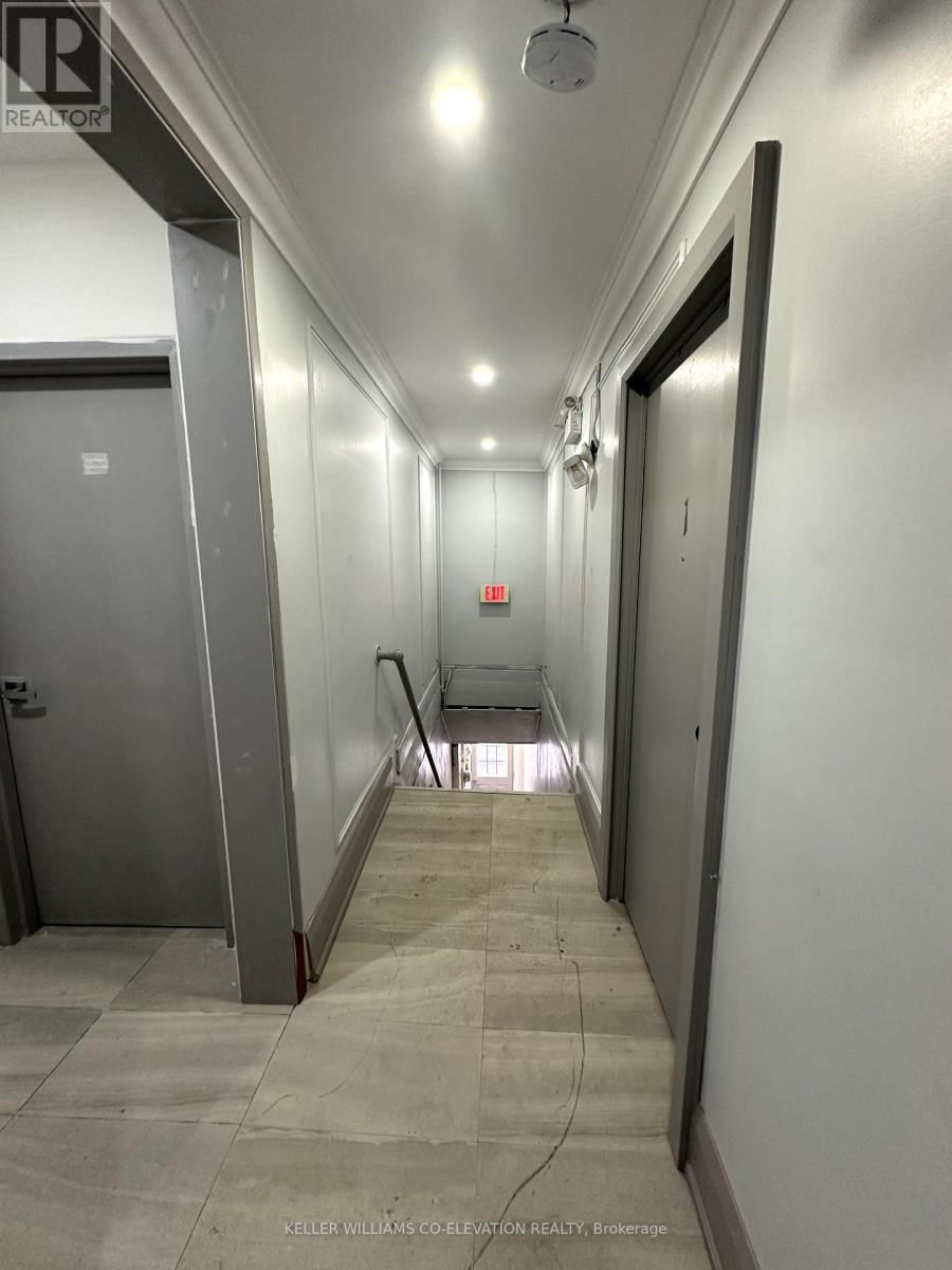 5 GEORGE ST STREET WEST Image 15