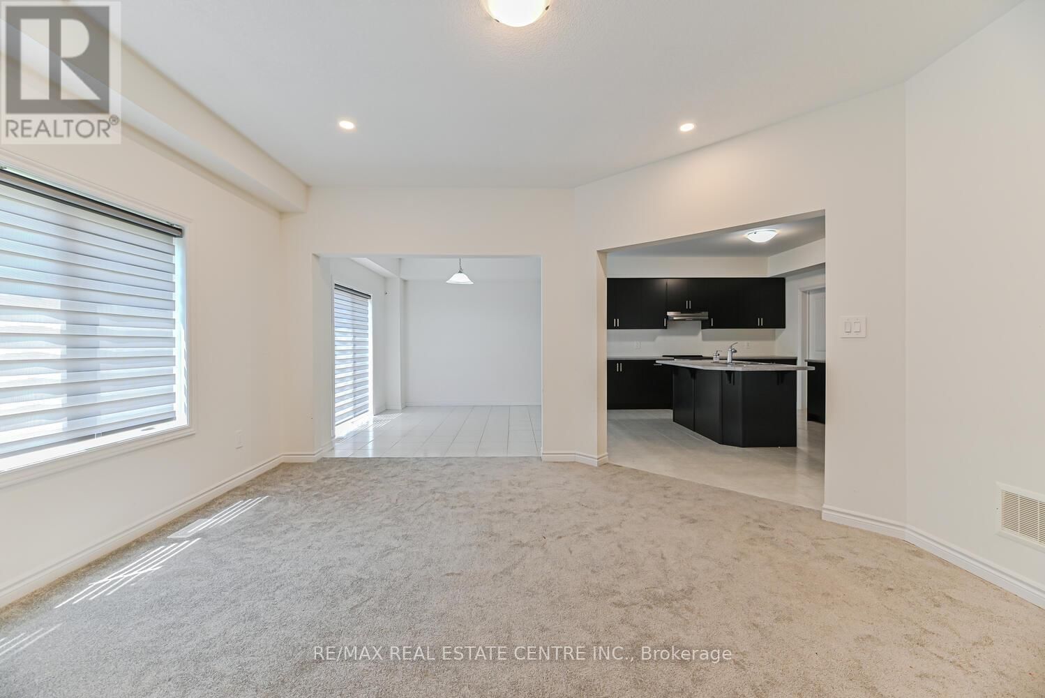 8 STOKES ROAD Image 17
