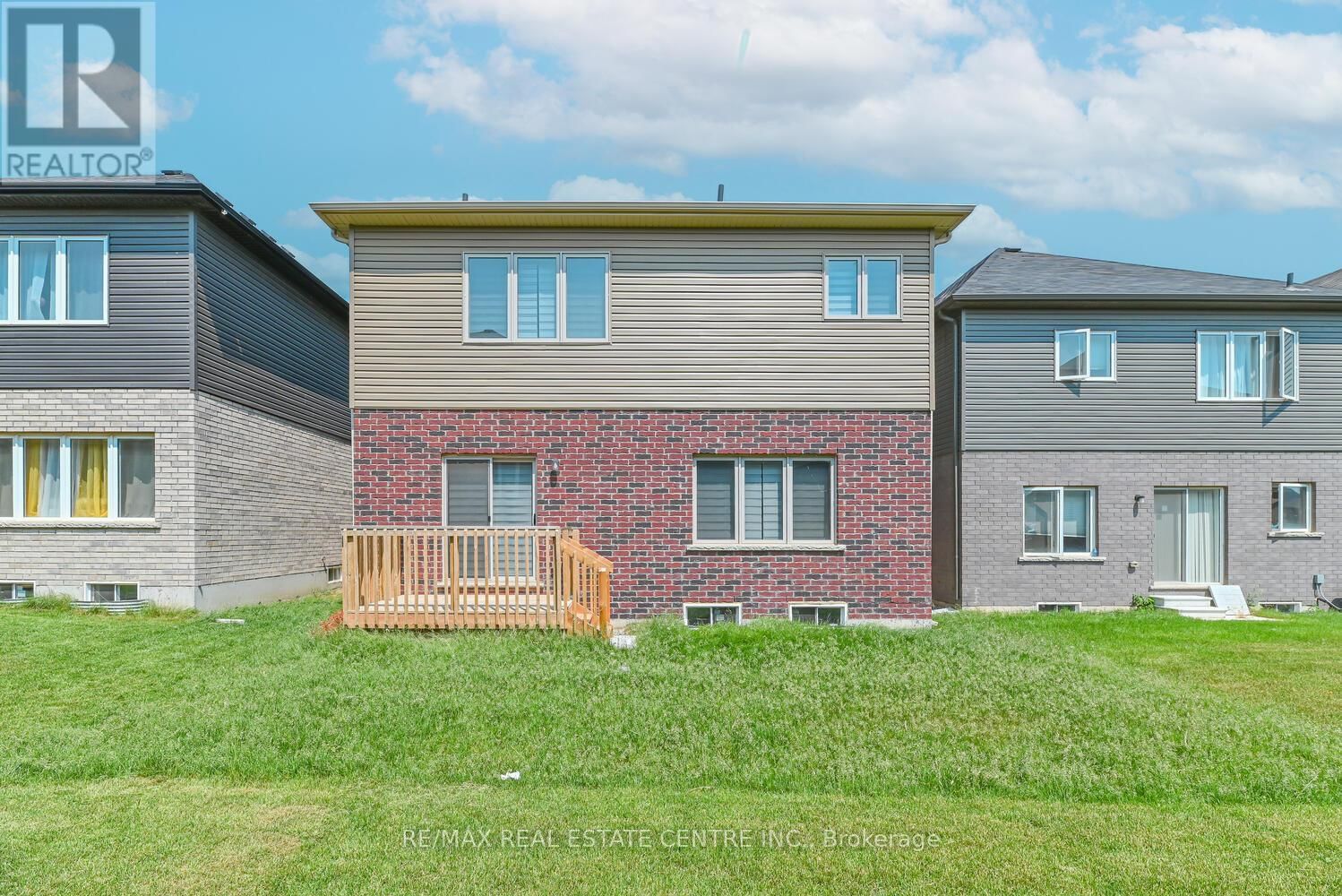 8 STOKES ROAD Image 40