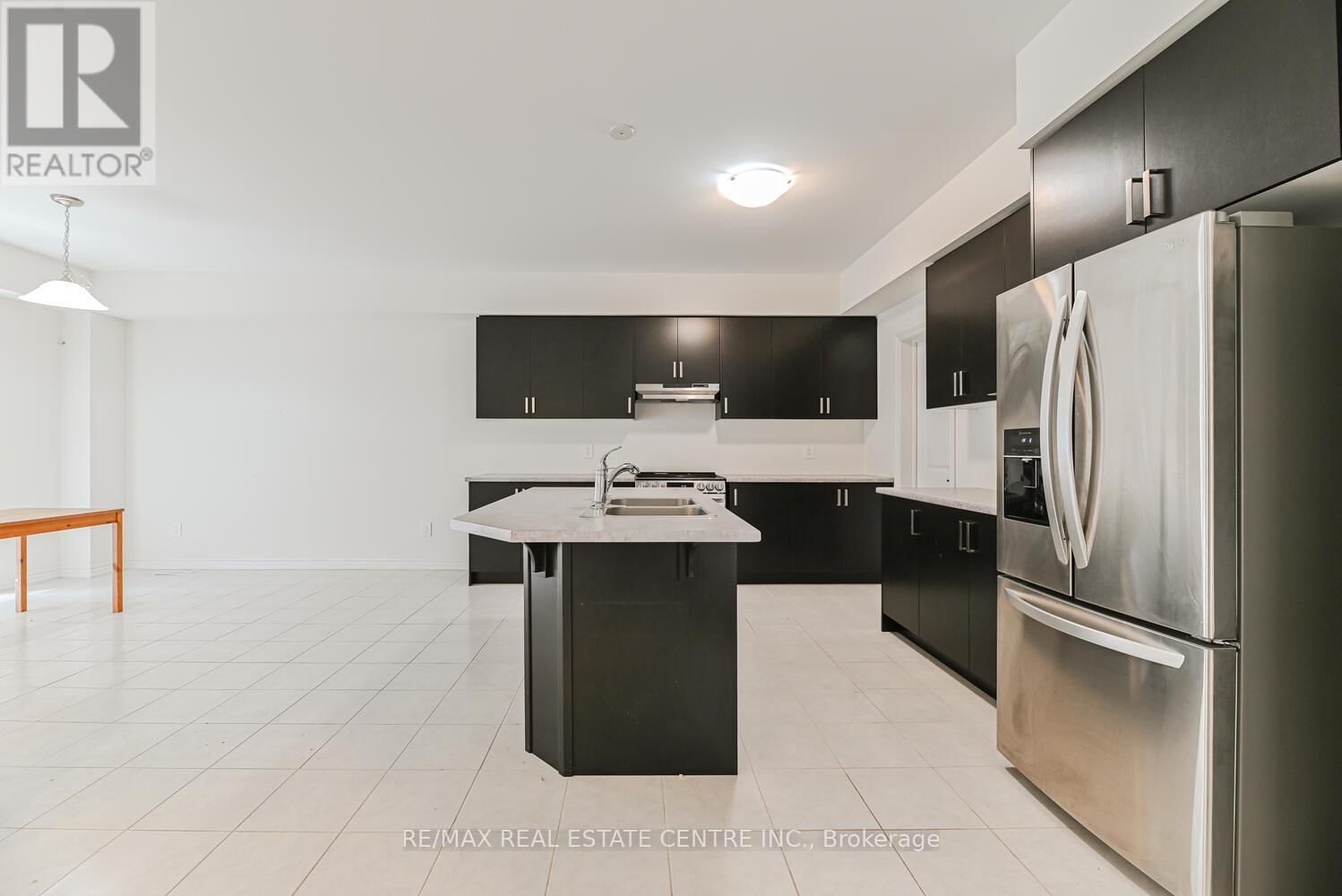 8 STOKES ROAD Image 9