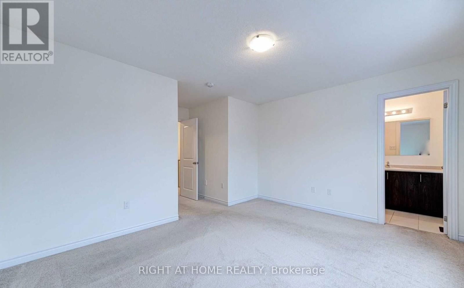 43 - 88 DECORSO DRIVE Image 17