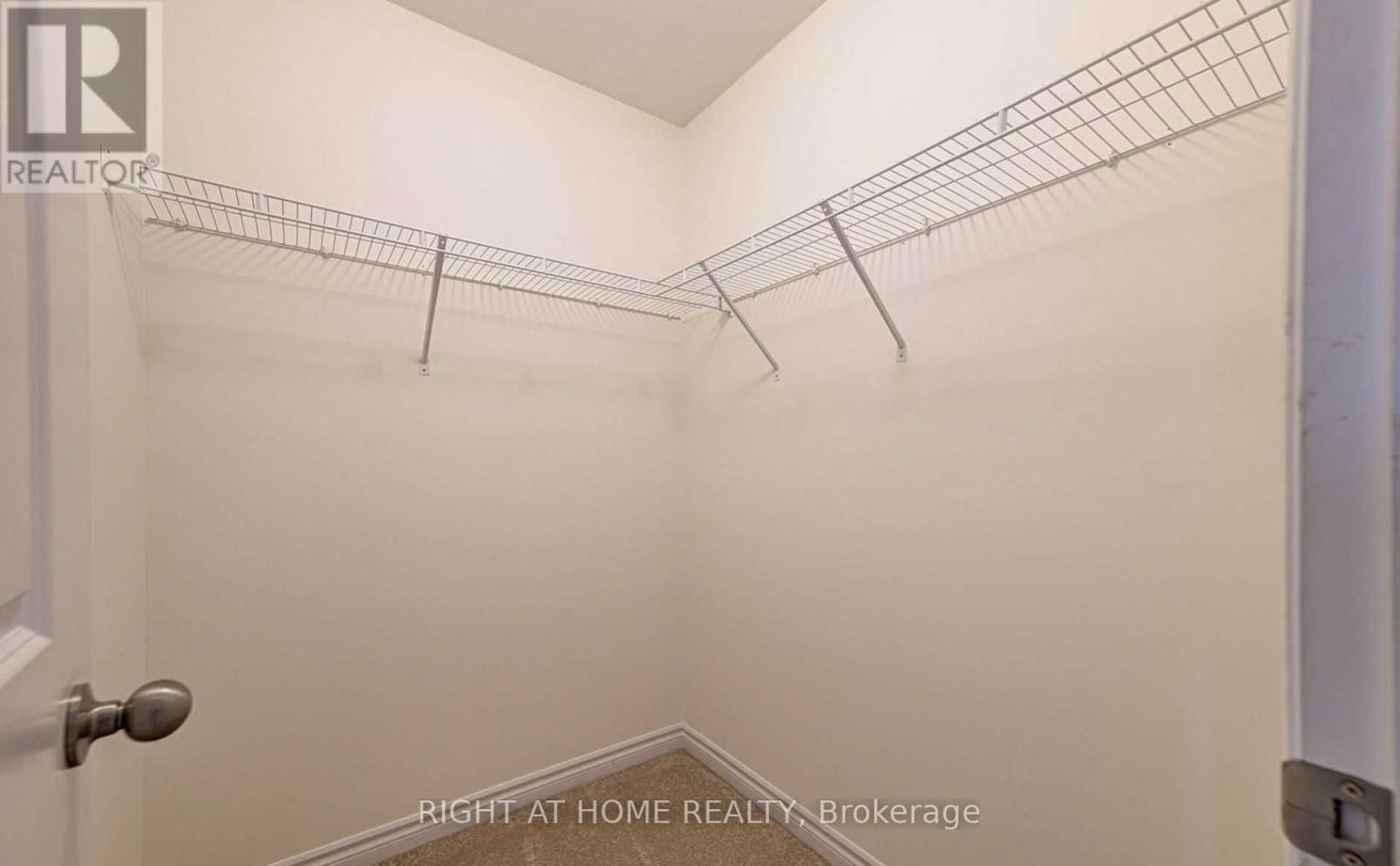 43 - 88 DECORSO DRIVE Image 19