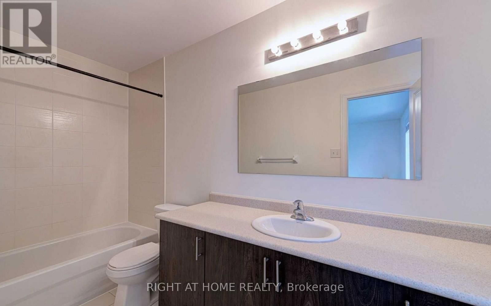 43 - 88 DECORSO DRIVE Image 20