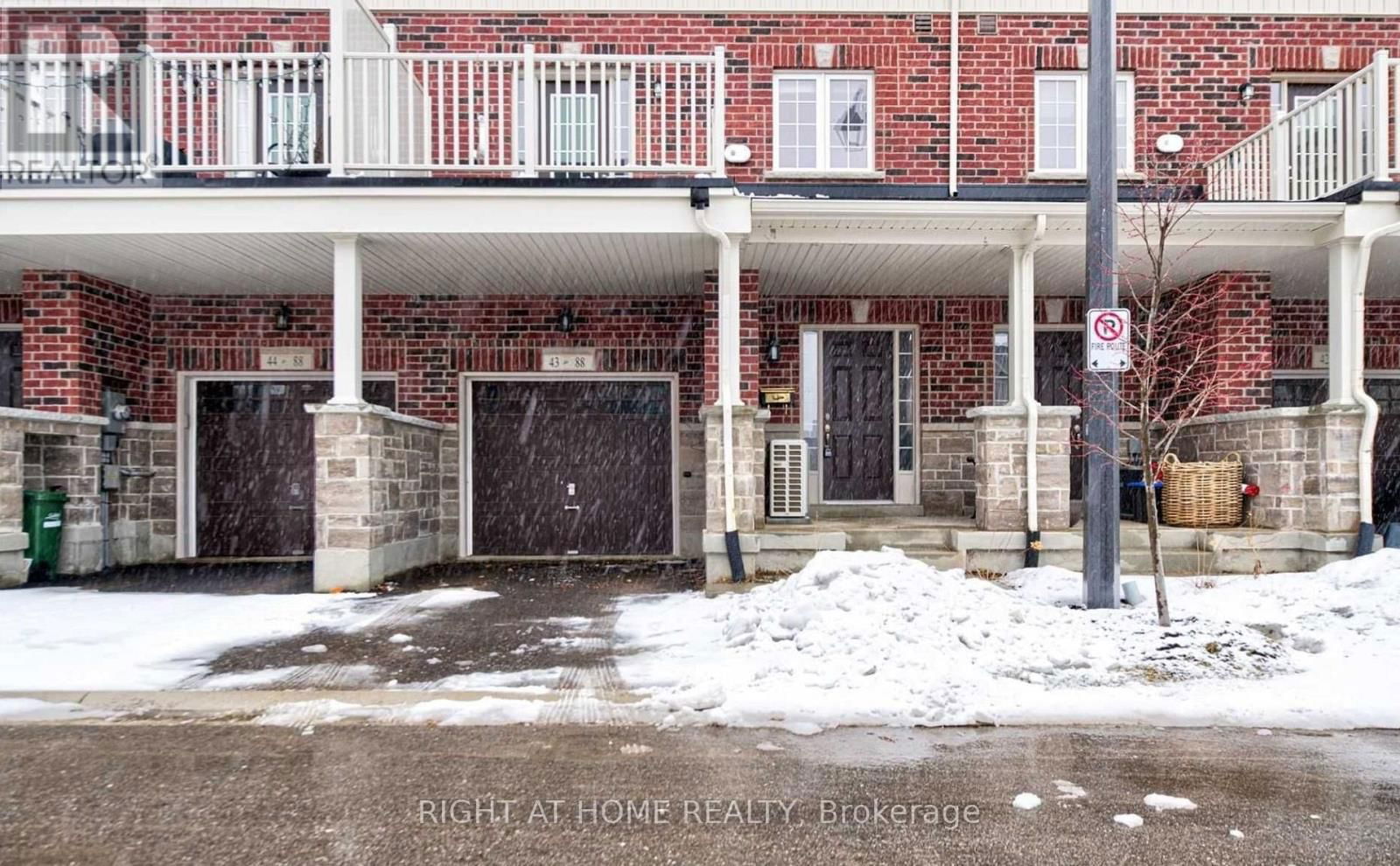 43 - 88 DECORSO DRIVE Image 25