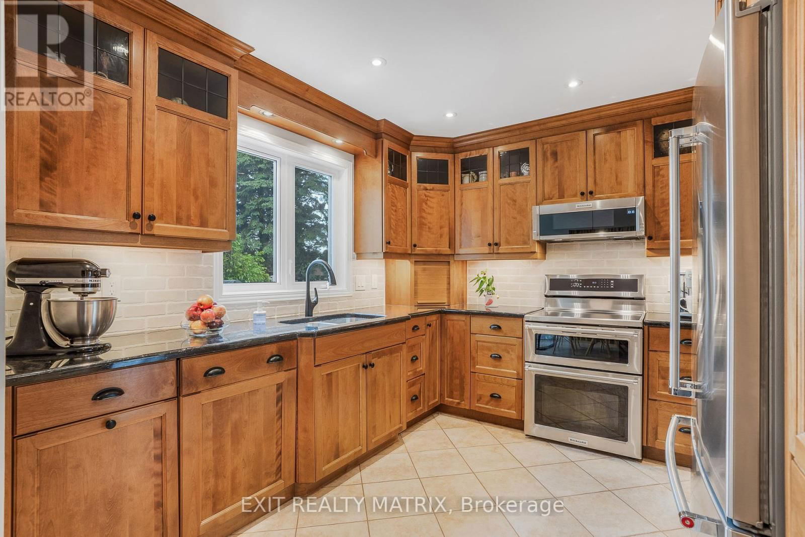 1690 CAMINITI CRESCENT Image 15
