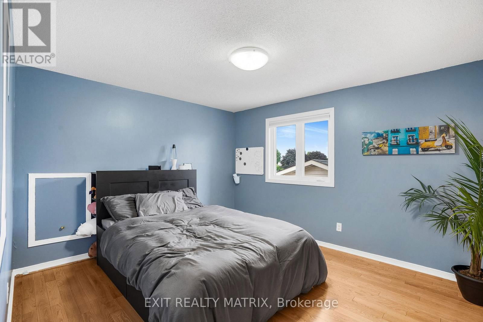 1690 CAMINITI CRESCENT Image 27