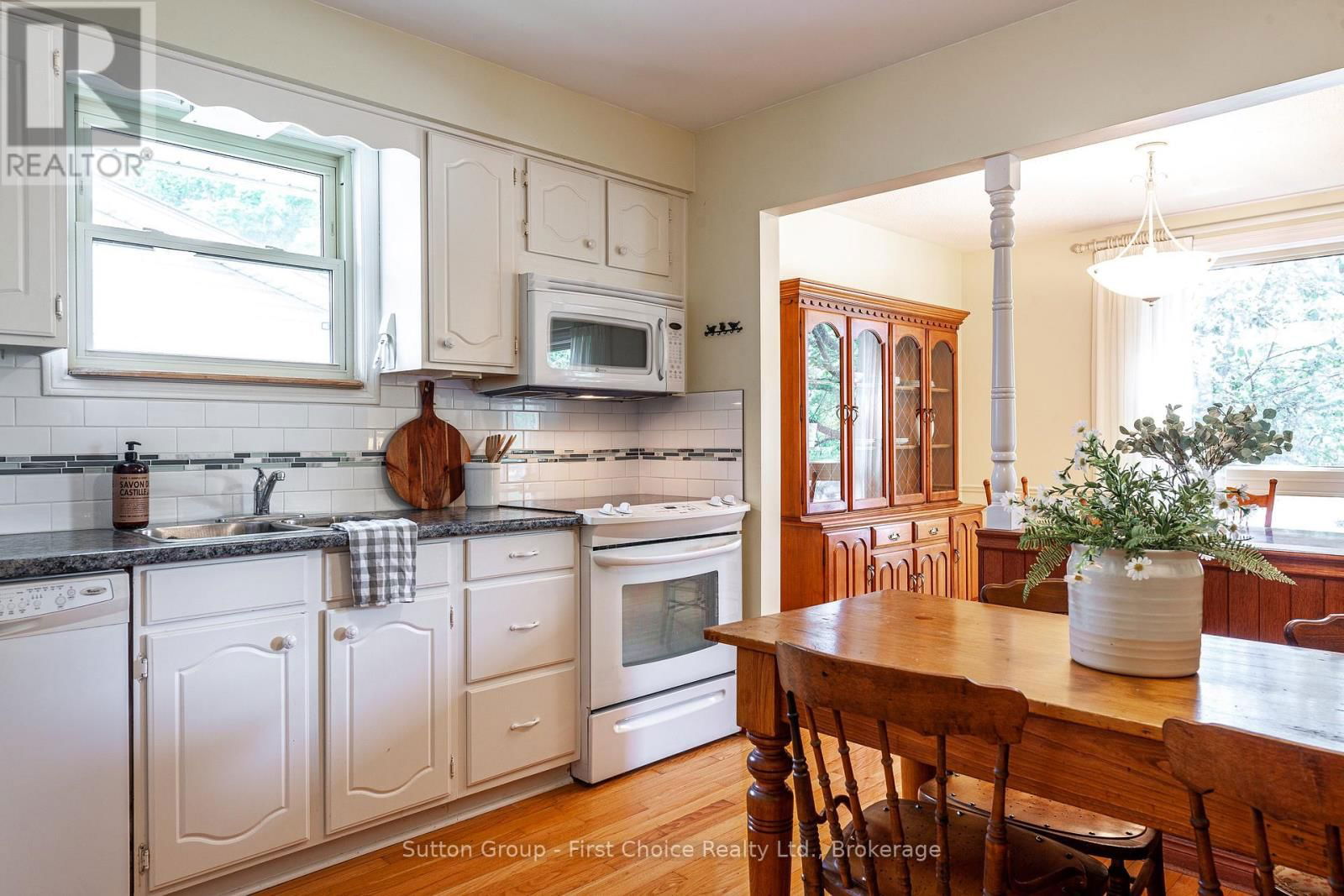 142 KENNER CRESCENT Image 14