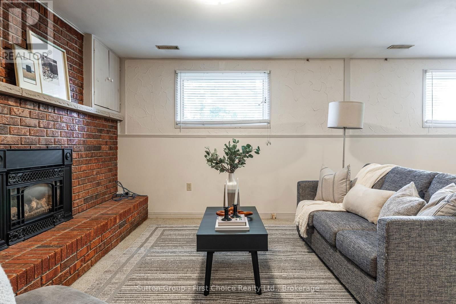 142 KENNER CRESCENT Image 31