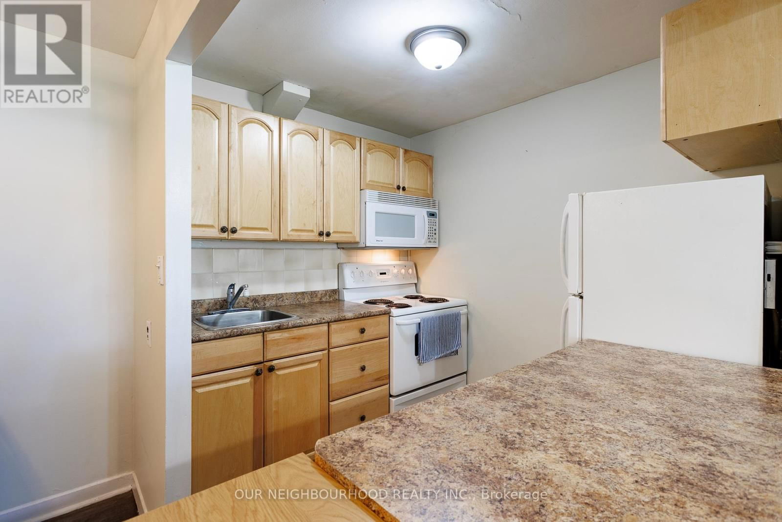 1a - 158 CROMWELL STREET Image 5