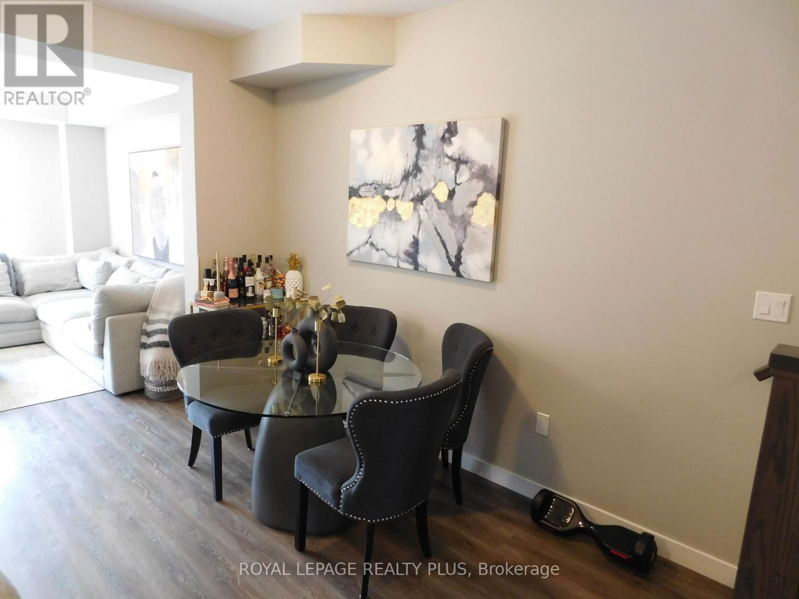 612 CARYNDALE DRIVE Image 10