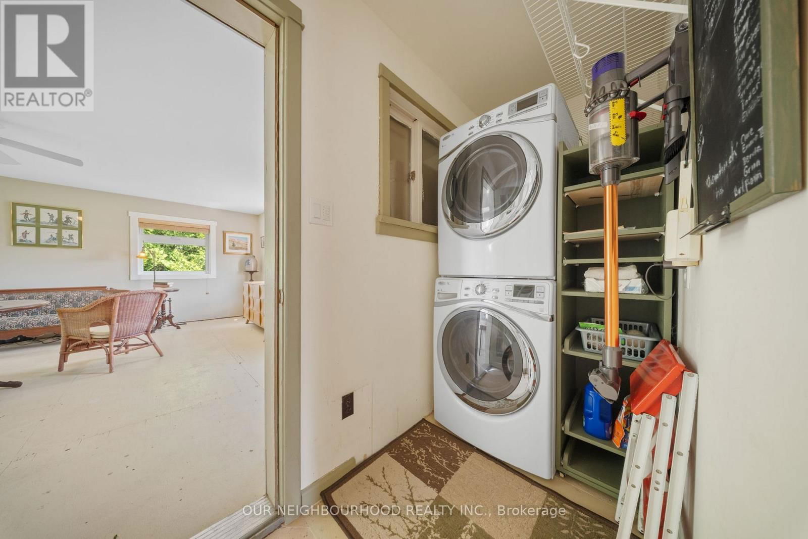 404 CRESTVIEW ROAD Image 16