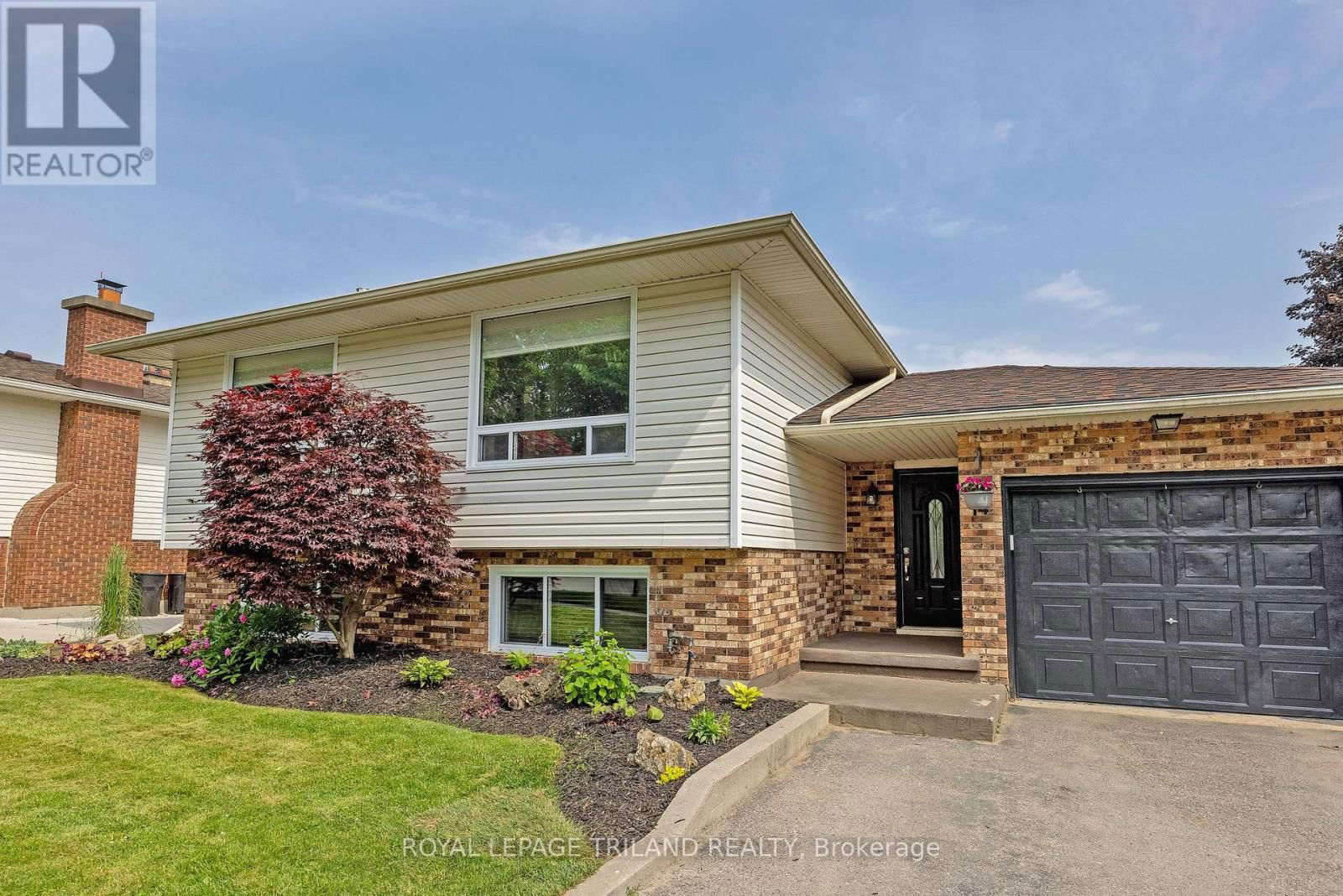 14 FAIRLANE ROAD Image 3