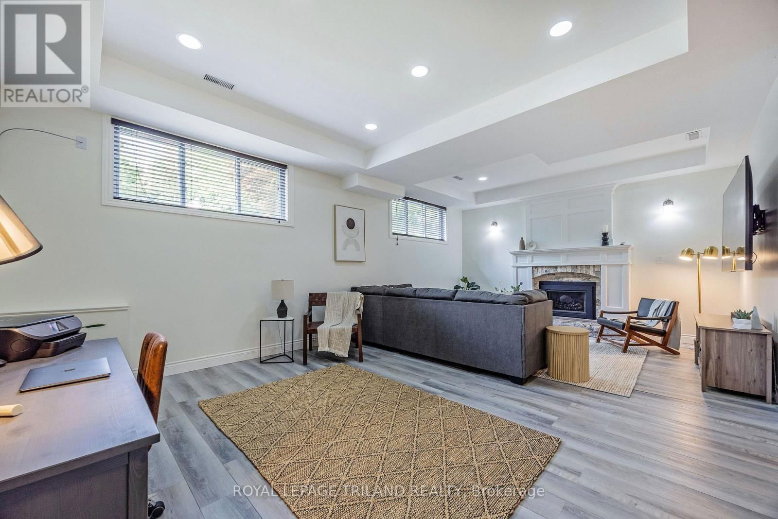 14 FAIRLANE ROAD Image 33