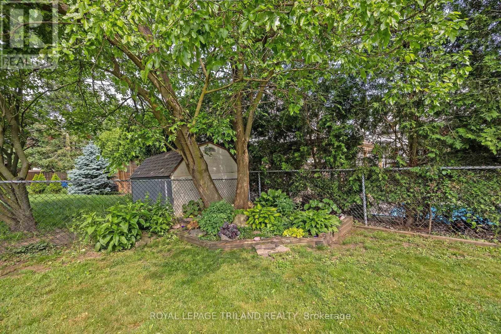 14 FAIRLANE ROAD Image 46