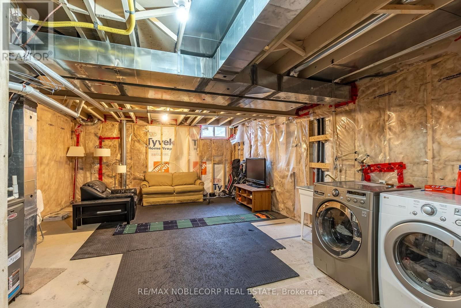 45 HEWITT LANE Image 23