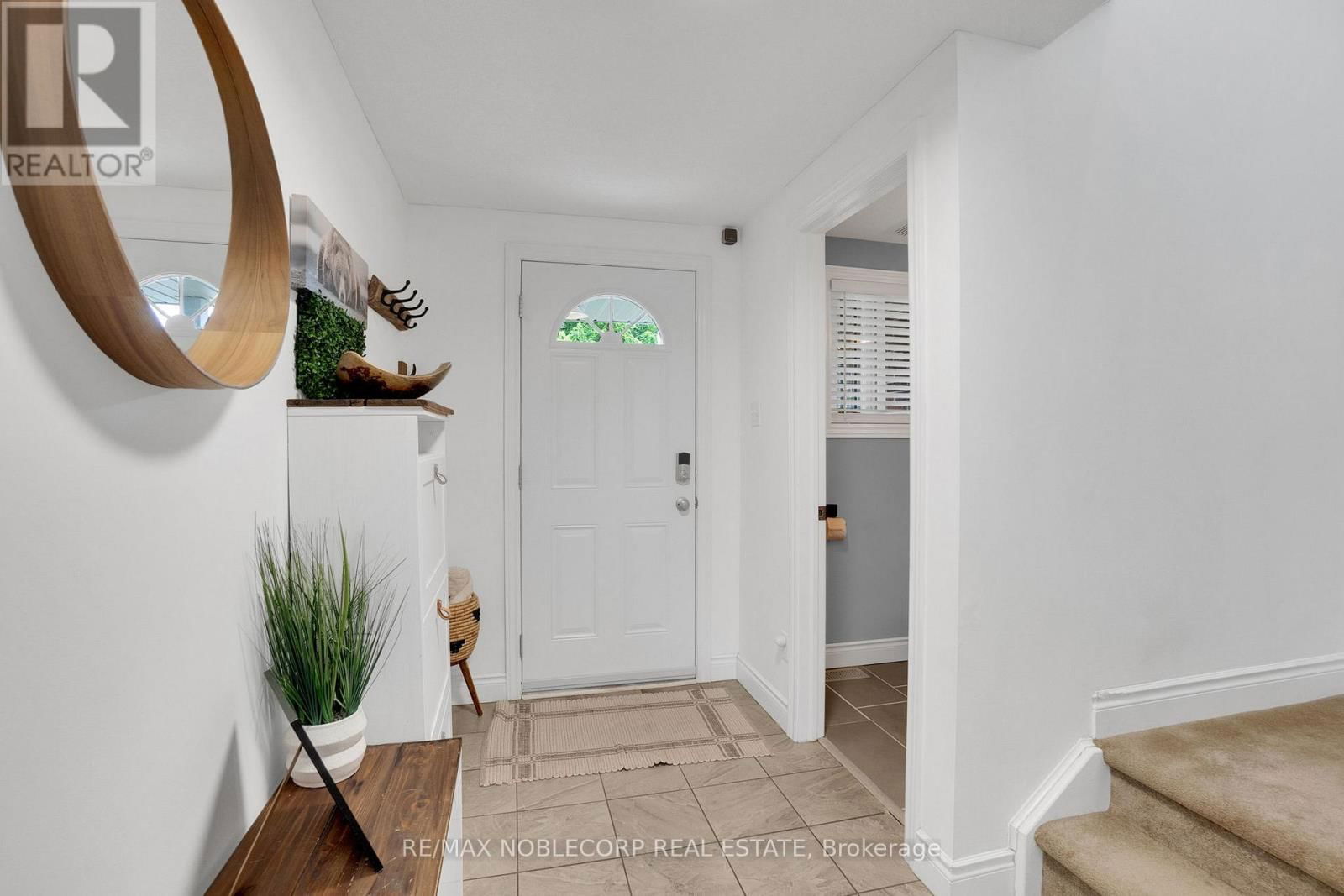 45 HEWITT LANE Image 6