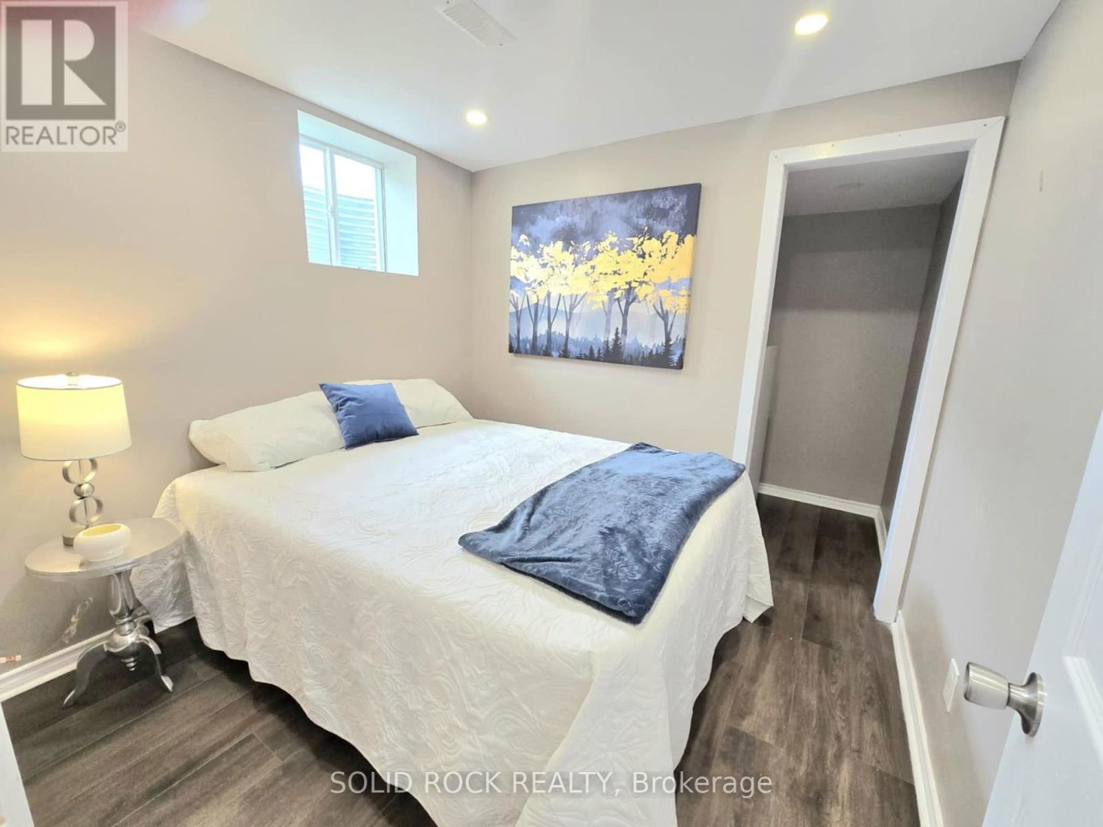 143 BARTONIA CIRCLE Image 34