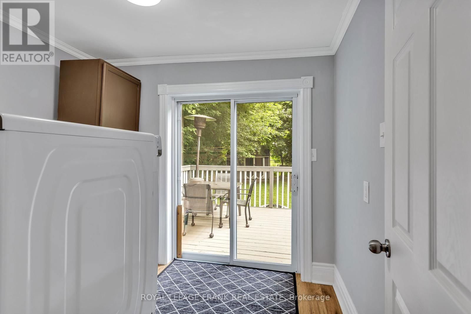 178 STEWART STREET Image 17