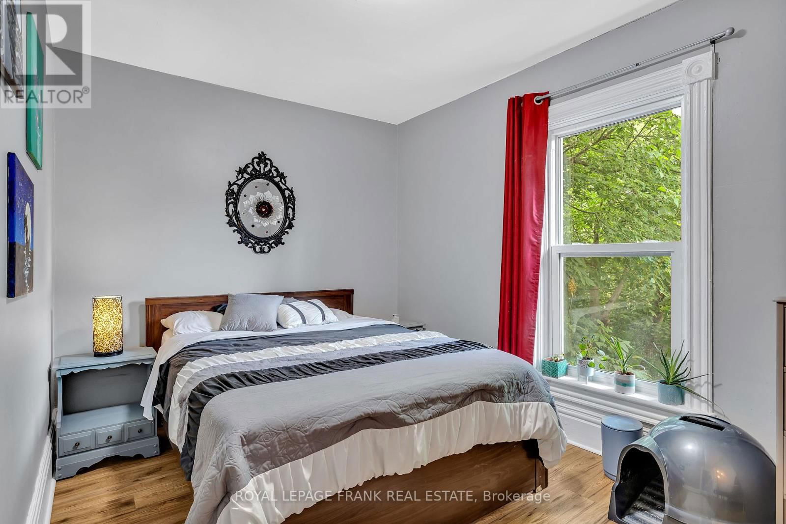 178 STEWART STREET Image 26