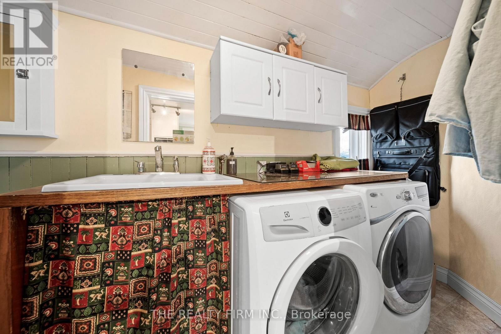 43 SOUTHWICK STREET Image 25