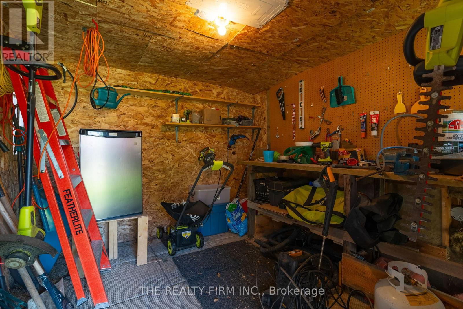 43 SOUTHWICK STREET Image 42