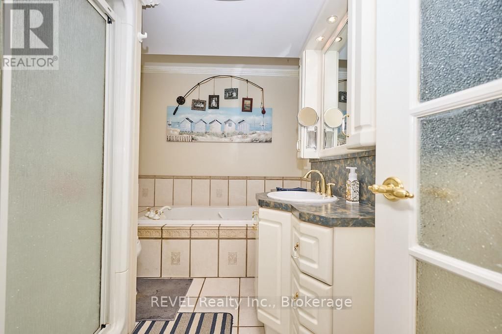 6343 DIVISION STREET Image 15