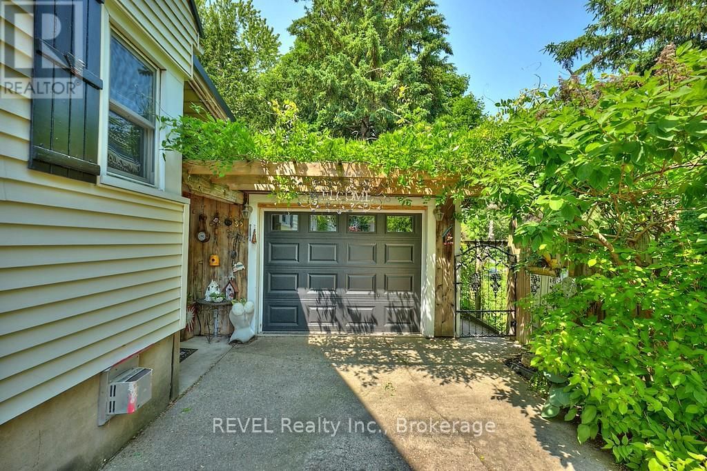 6343 DIVISION STREET Image 4