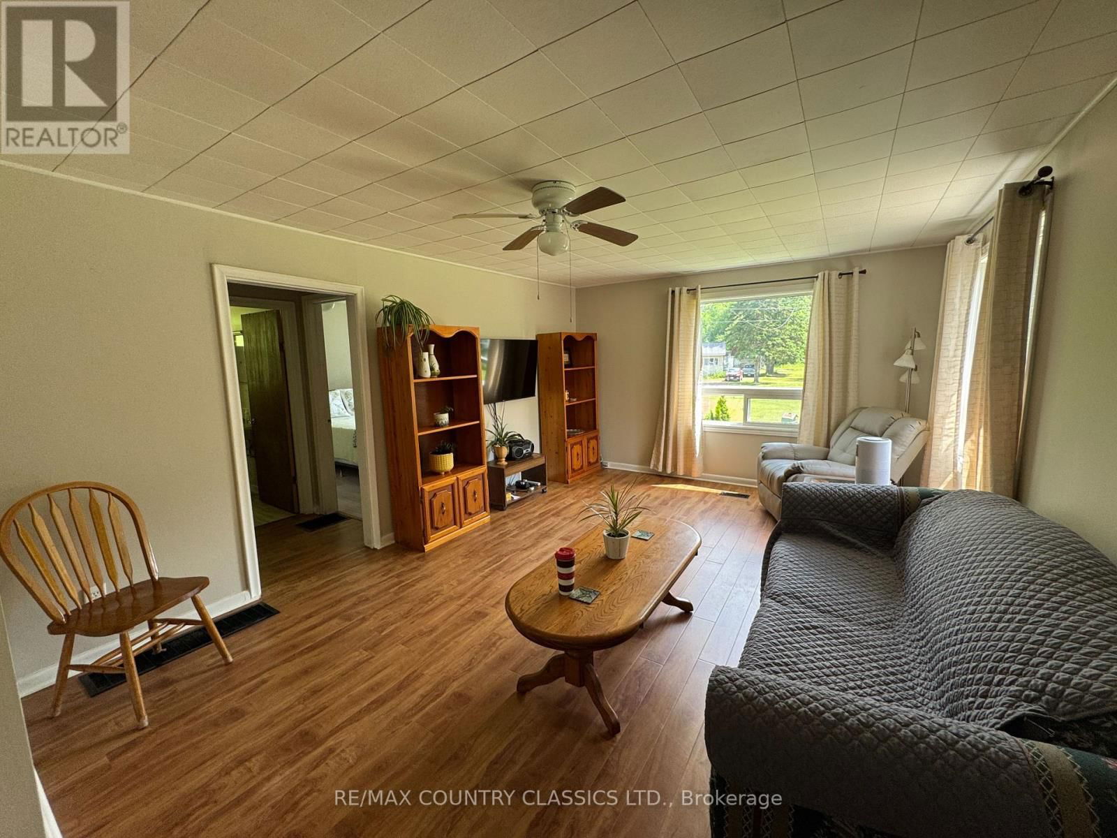 57 CROSS ROAD Image 10
