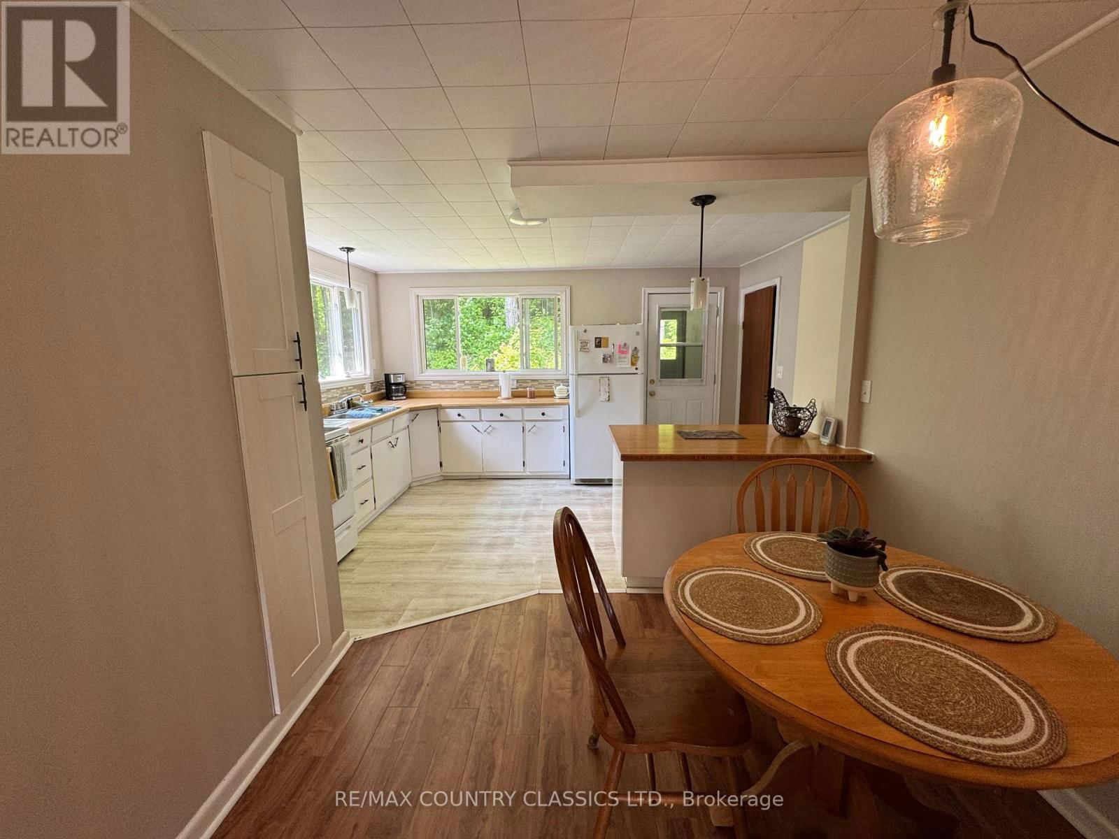 57 CROSS ROAD Image 11