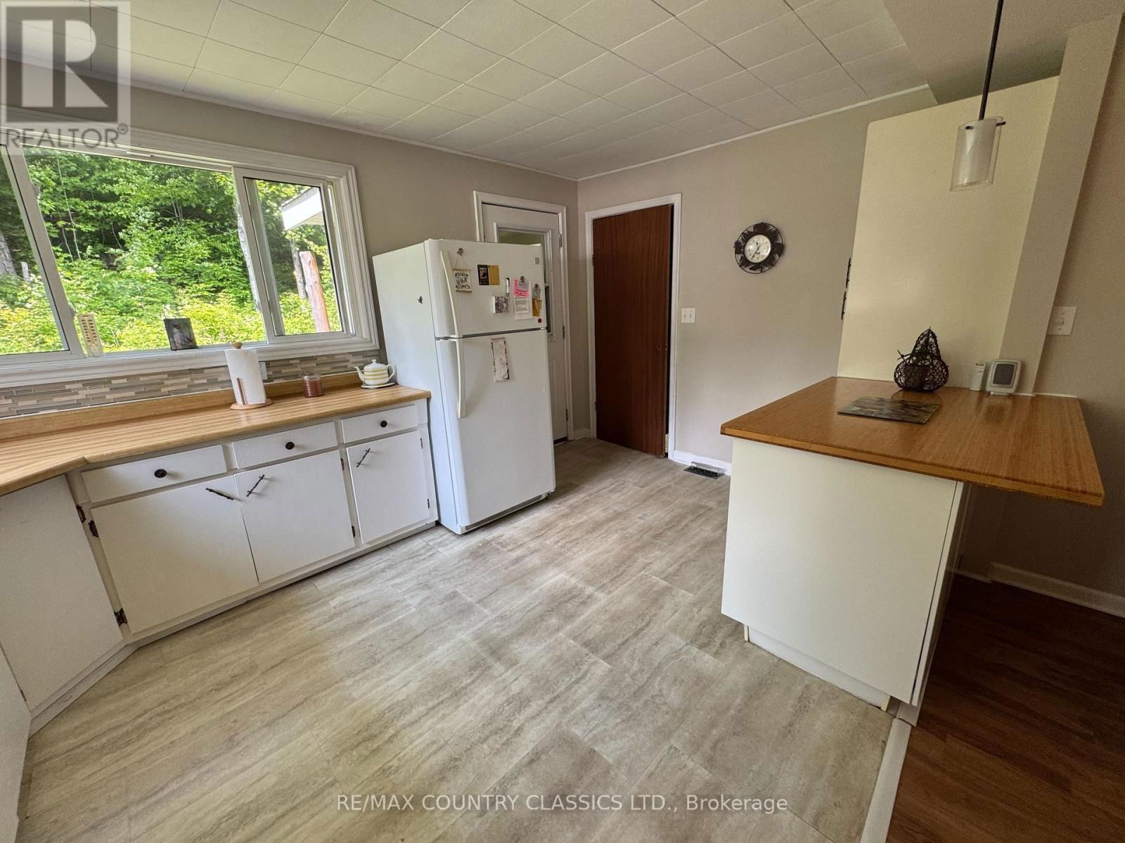 57 CROSS ROAD Image 13