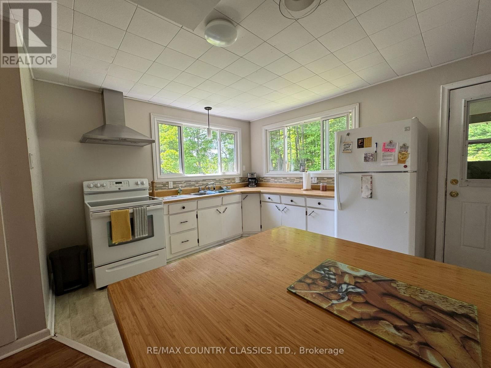 57 CROSS ROAD Image 27