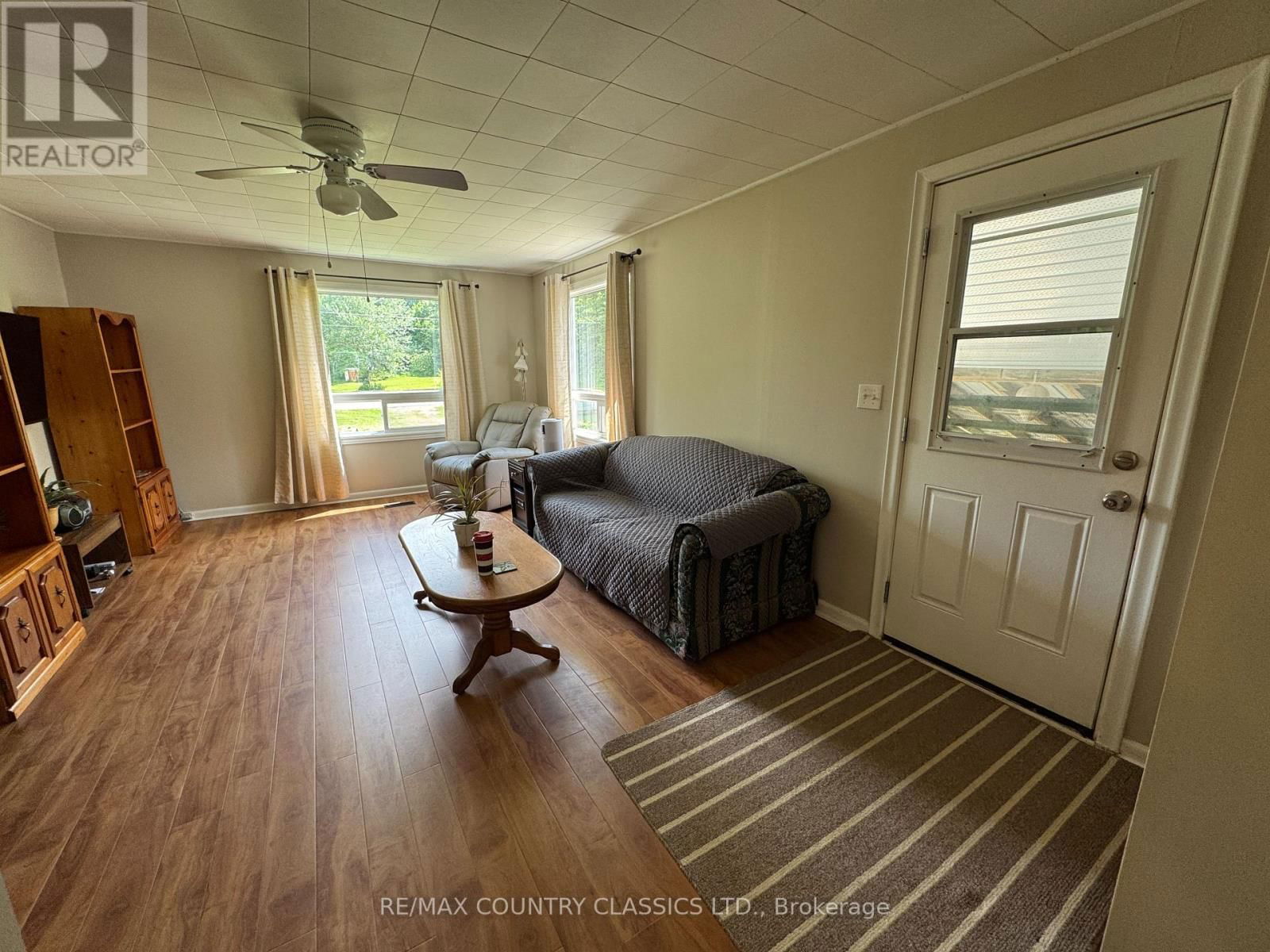 57 CROSS ROAD Image 9