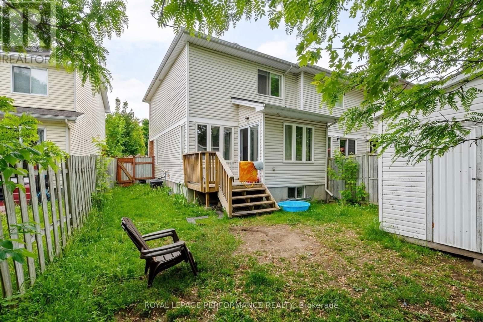 1453 LYNX CRESCENT Image 11