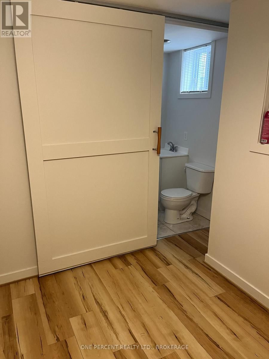 441 DOLSHIRE STREET Image 24