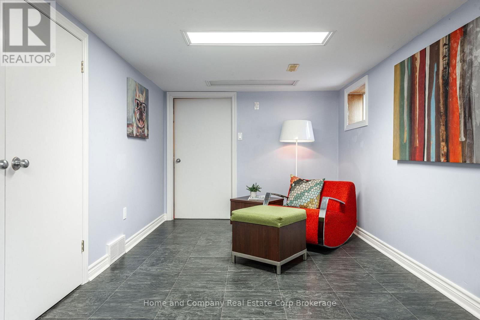 89 ST VINCENT STREET SOUTH Image 30