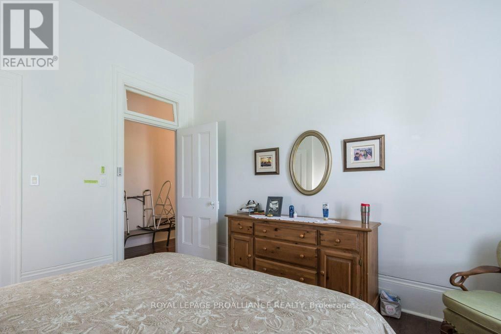 5 - 233 JOHN STREET Image 22