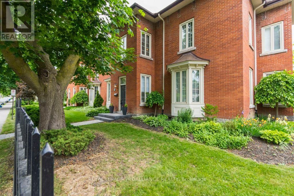 5 - 233 JOHN STREET Image 3