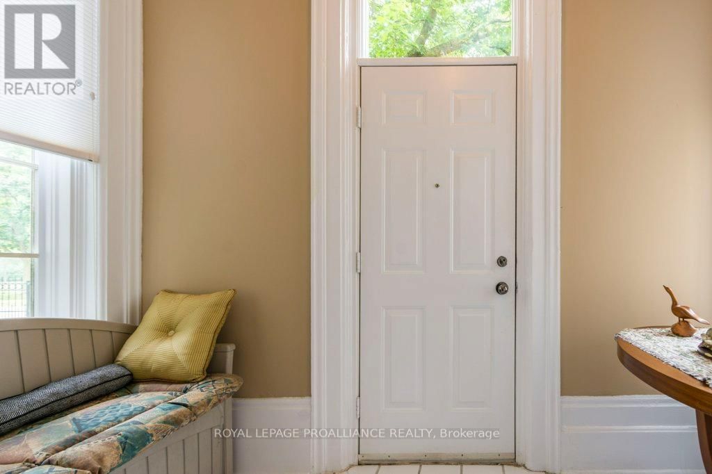 5 - 233 JOHN STREET Image 4