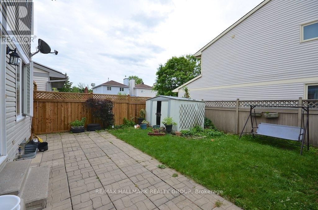 42 SADDLE CRESCENT Image 29