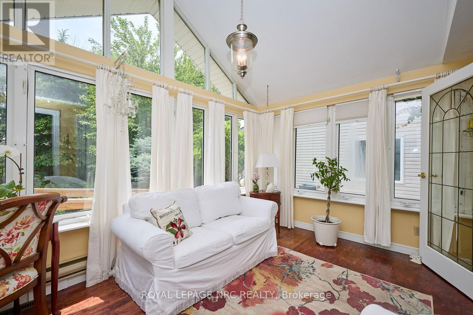 6 BURNESS DRIVE Image 11