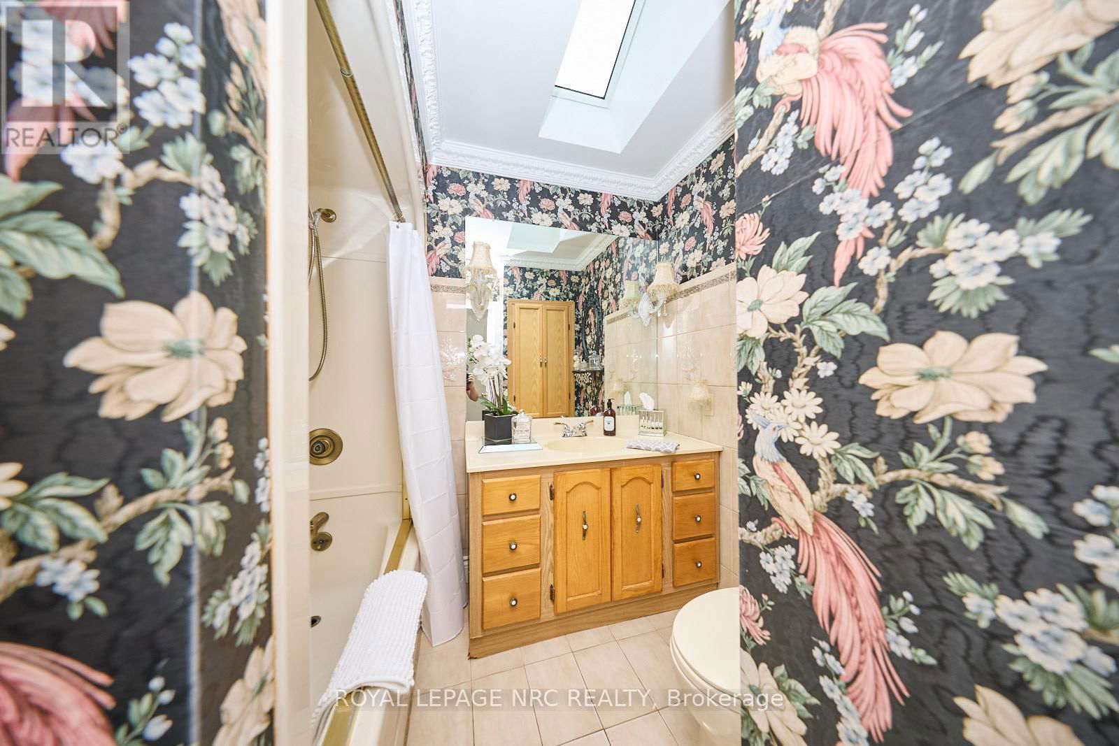 6 BURNESS DRIVE Image 17